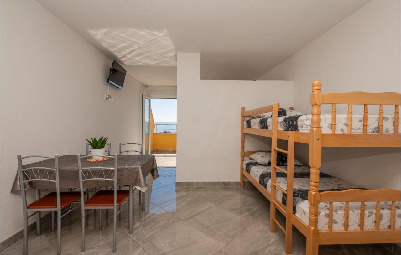 Beautiful Apartment In Krvavica With Kitchen Esterno foto
